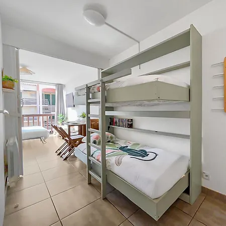 Appartement Piscine, Tennis&vue Sur Le Port